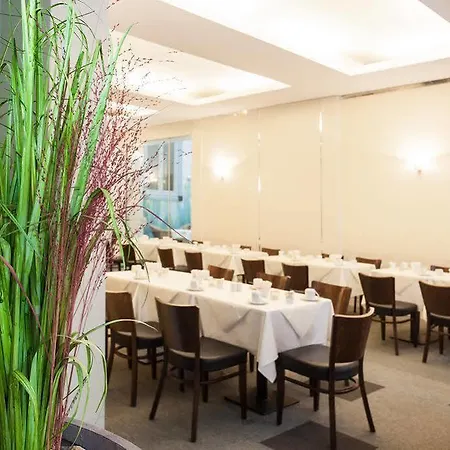 Centro Domicil 31 Hotel 3*
